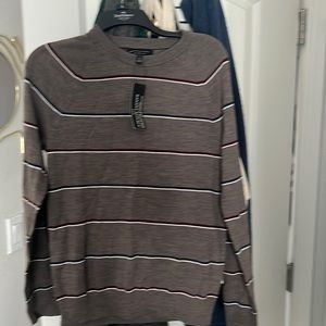 Mena light sweater never been worn